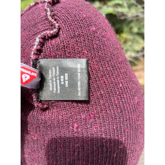 Outdoor Research Effie Primaloft Wool Cashmere Blend Purple Beanie Pom Pom Hat - Picture 7 of 8